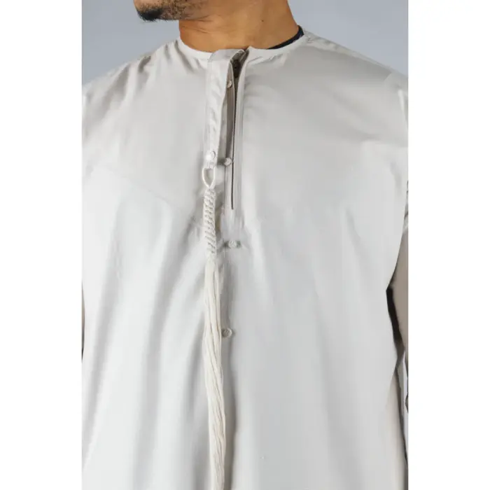 TT-001 Men's Beige Thobe Emirati Islamic Clothing String Tassel - Image 2