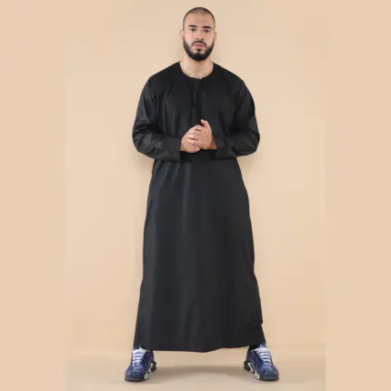 105 - Men's Black Omani Eid Tassel Thobe Jubba