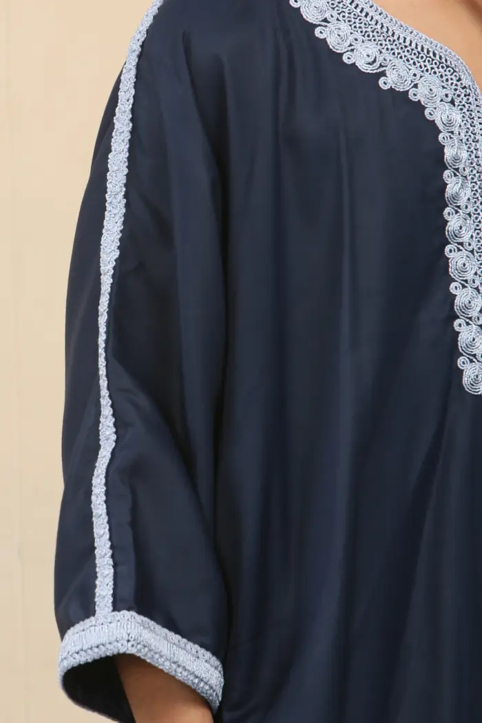 HM61 - Boys Navy Moroccan Thobe Short Sleeve Embroidery Gandoura - Image 7