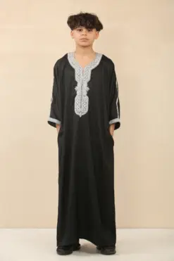 HM62 - Boys Black Moroccan Thobe Short Sleeve Embroidery Gandoura
