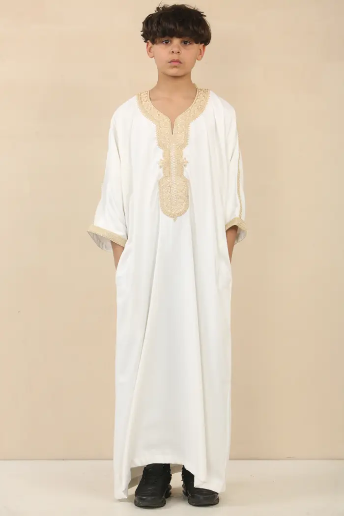 HM62 - Boys White Moroccan Thobe Short Sleeve Embroidery Gandoura - Image 1
