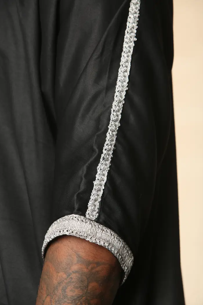 HM62 - Men's Black Moroccan Thobe Silver Embroidery Gandoura - Image 8