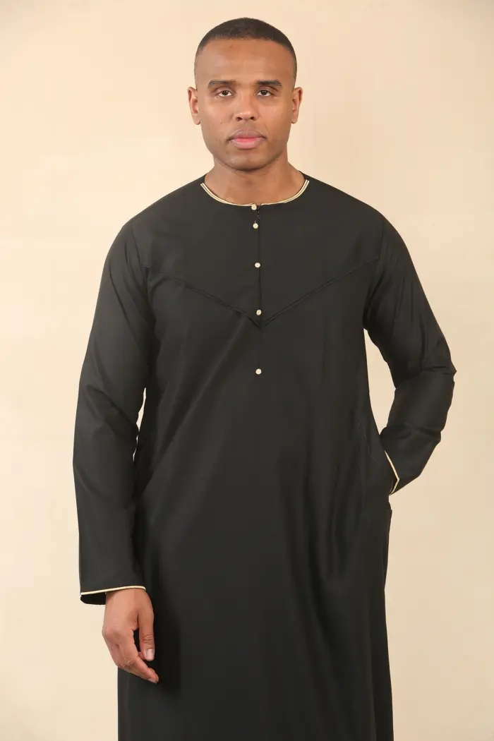 OE-300 - Men's Black Emirati Omani Thobe Gold Embroidery - Image 4