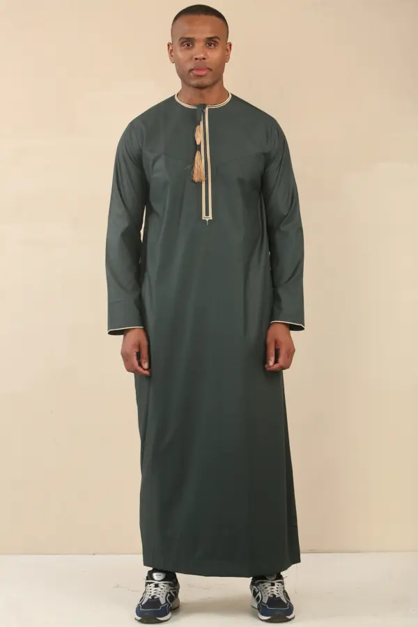 TT 003 Mens Green Emirati Thobe Gold Tassel Embroidery 1