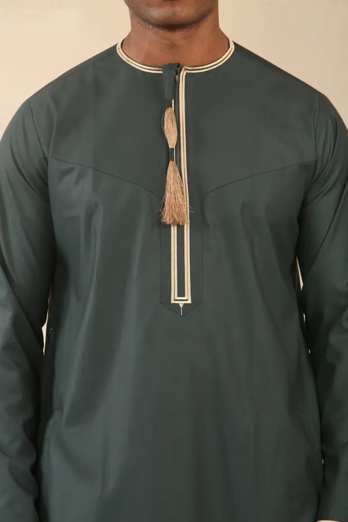 TT-003 - Men's Green Emirati Thobe Gold Tassel Embroidery - Image 4
