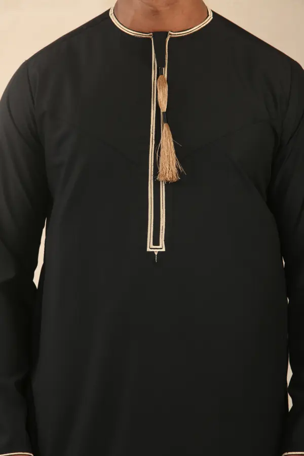 TT 003 Mens White Emirati Thobe Gold Tassel Embroidery 1