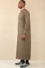 ED-200 - Men's Brown Nehru Round Collar Embroidery Thobe - Image 3