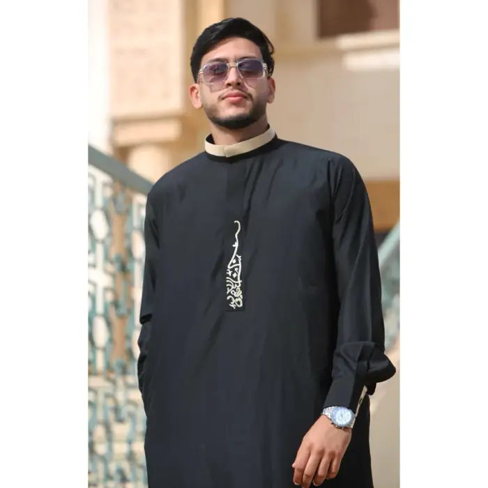 ED-200 - Men's Black Nehru Round Collar Embroidery Thobe - Image 2