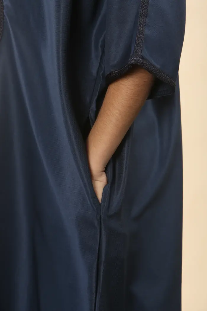 GG008 - Boys Moroccan Navy Thobe Short Sleeve Gandoura - Image 4