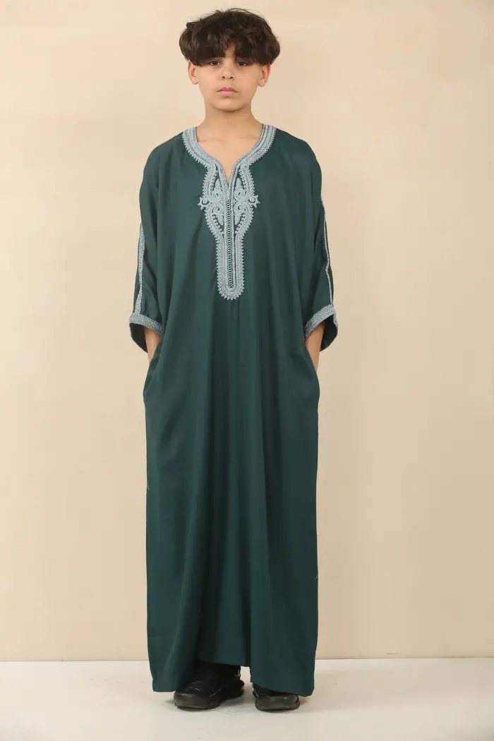 HM60 - Boys Green Moroccan Thobe Short Sleeve Embroidery Gandoura - Image 1