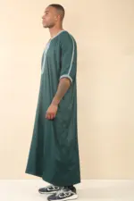 HM60 - Men's Green Moroccan Thobe Embroidery Gandoura - Image 3