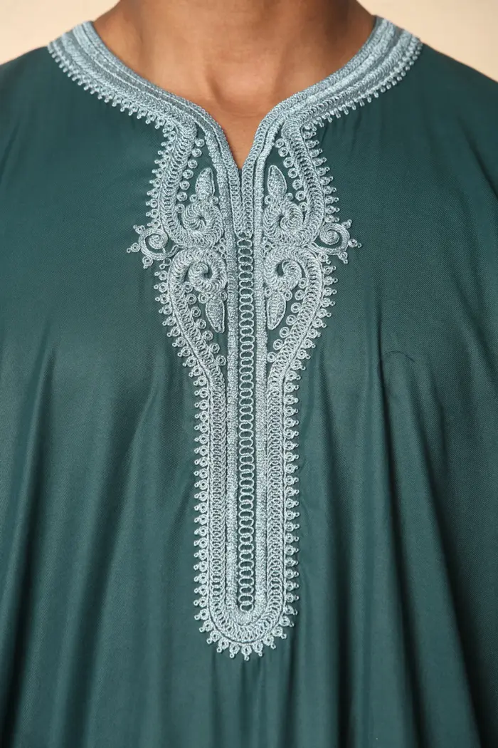 HM60 - Men's Green Moroccan Thobe Embroidery Gandoura - Image 5