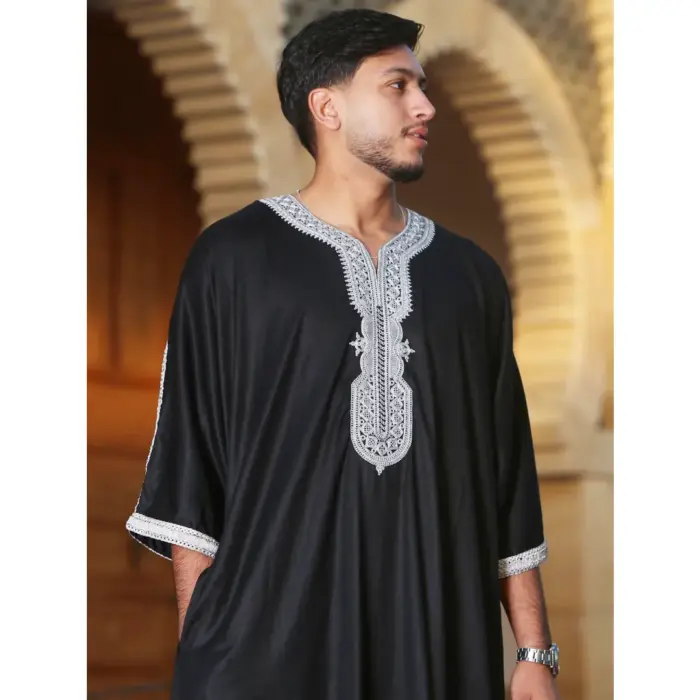 HM62 - Men's Black Moroccan Thobe Silver Embroidery Gandoura - Image 2